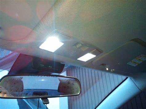 Замена лампочек в различных светильниках интерьера